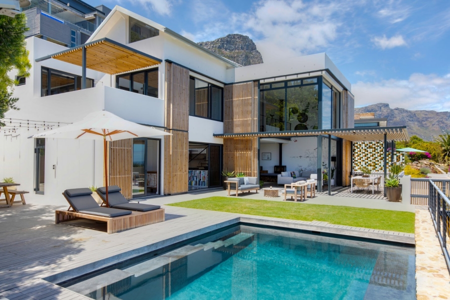 To Let 4 Bedroom Property for Rent in Bakoven Western Cape